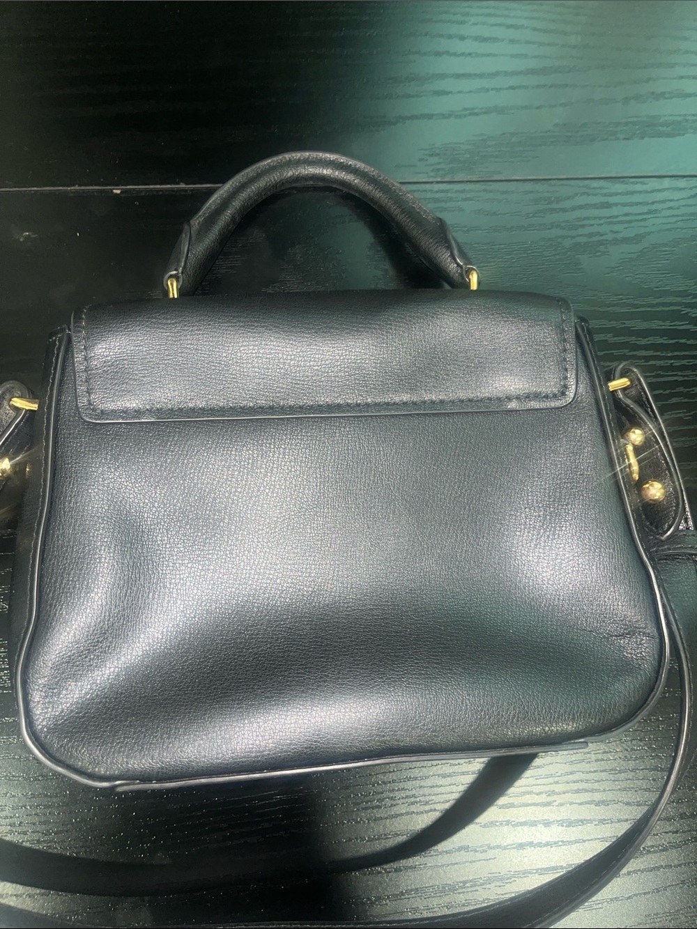 Marc Jacobs Structured Black Shoulder Bag with Top Handle and Gold Accent EUC - Picture 5 of 9
